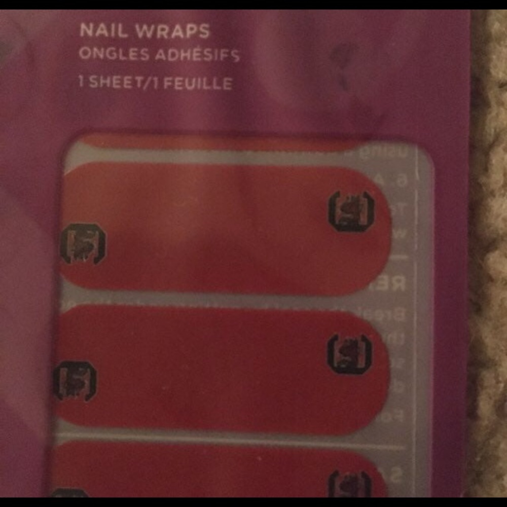 Nail wraps